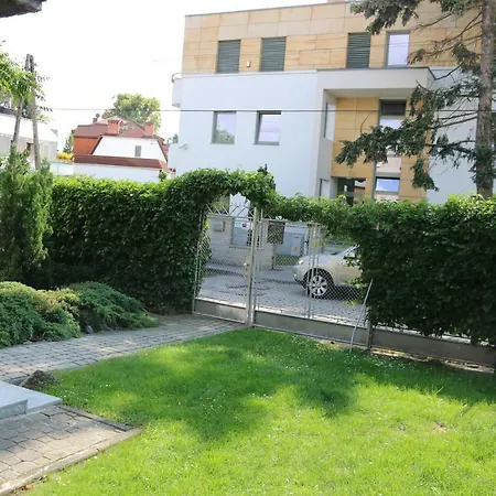Apartment U Adeli *
